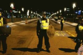 Menyesakkan, Ini Alasan Pria Inggris yang Tabrak Muslim depan Masjid