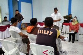 Nelayan Rembang antusias ikuti pendataan kapal