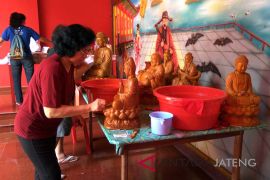Warga Tionghoa Banyumas mulai percantik Klenteng Boen Tek Bio (VIDEO)