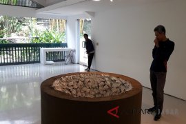 Menengok ke dasar sumur putih Sasan