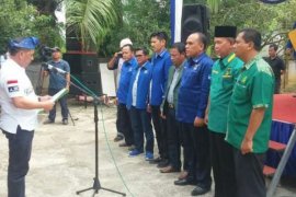 Tim Koalisi Paslon Firdaus-Rusli Effendi Rohil Dikukuhkan Ketua Demokrat Riau