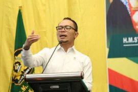 Unemployment The Lowest in Almost 2 Decades, Ministry Said in Pekanbaru Visits