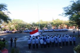 Jadi inspektur upacara pertama, Pjs wako Padang tegaskan ASN netral dalam pilkada