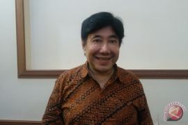 Guruh Soekarnoputra masih menari hingga saat ini