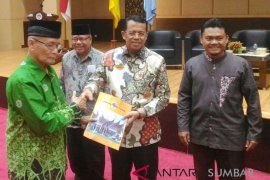 Buku Syafii Maarif dibedah di UNP