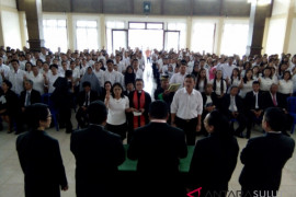KPU Minahasa Tenggara minta PPK-PPS menunjukkan integritas