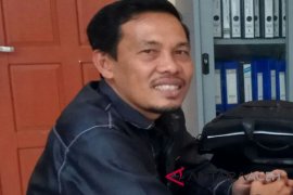 Guru kontrak Subulussalam ngeluh belum terima SK