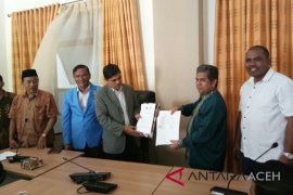 Komponen bangsa berhak dapat perlindungan hukum