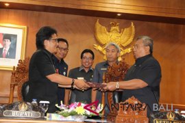 DPRD Badung setujui ranperda perlindungan petani