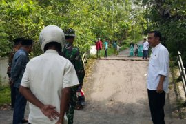 Jalan Akses ke Bandara Trunojoyo akan Diperbaiki