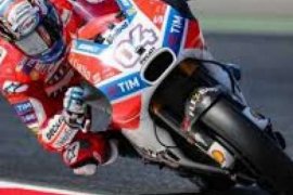 Juarai GP Qatar, Dovizioso Kembali Permalukan Marquez di Tikungan Terakhir