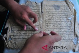 Konservasi Naskah Kuno