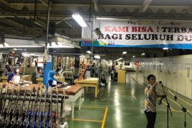 Perizinan Daring Diluncurkan Jokowi di Cileungsi (Video)