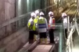 Proyek Pembangunan "MRT" Ditinjau Jokowi