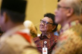 Kepala daerah boleh dukung capres asal tak gerakan ASN, kata Mendagri