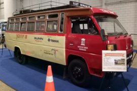 Pownis, bus kayu asal Bangka yang hanya tersisa dua unit