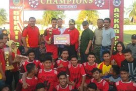 PS Duri Juara Turnamen Sepak Bola Piala Bupati Rohil U-19