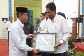 RAPP Terima Penghargaan Program CSR Terbaik