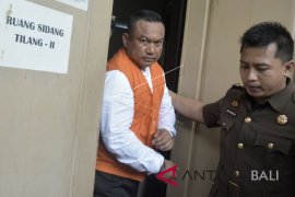 Kakak Anggota DPRD Bali dituntut sembilan tahun
