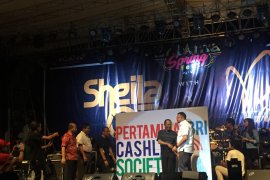 Pertamina dan BRI luncurkan pembelian BBM secara non tunai di Padang (Video)