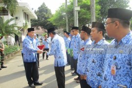 PJs Wali Kota Jumadi Ajak ASN Kedepankan Nilai Dasar Revolusi Mental