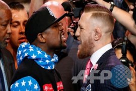 Mayweather: hadapi juara kickboxing Jepang pakai aturan apa pun  tak masalah