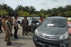 Pemkab hibahkan mobil ke polres