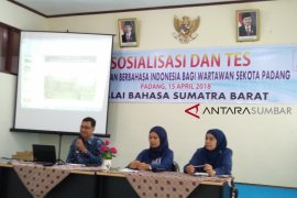 Wartawan pun ikuti Uji Kemampuan Berbahasa Indonesia
