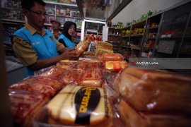 Sidak Makanan Kadaluarsa