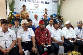 HUT Kementerian BUMN, Menteri Rini gelar aksi bersih-bersih