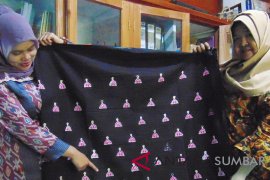 Tunjang produksi dan penjualan, galeri batik akan disiapkan di Pariangan