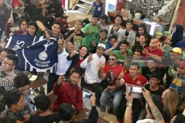 Gus Ipul Ngopi Bareng Gonzales Bahas Perdamaian Suporter