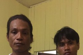 Polisi Nunukan ringkus tiga pencuri telepon genggam