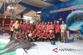 Jumat Berkah Di Pentas Lumba-Lumba