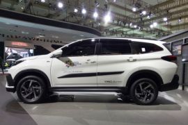 Toyota optimistis pertahankan pangsa pasar 34 persen
