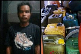 Polres HST amankan 1000 liter solar ilegal