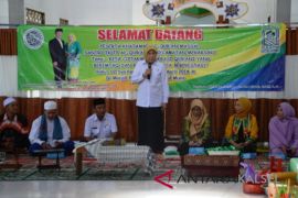 Santri Kecamatan Mekarsari khataman  Al-Qur'an