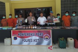 Selama 14 hari Polres HST tindak 410 pelanggaran