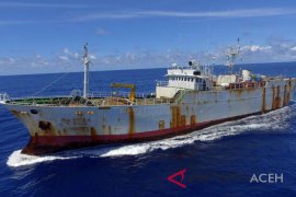 Lanal Sabang periksa ABK kapal buronan interpol