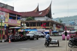 Pemkot Padang jadikan Pasar Raya sebagai pusat wisata belanja