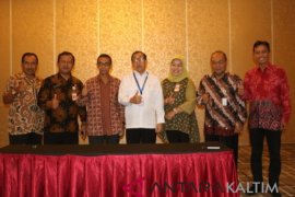 Paser Teken MoU Pengawasan Obat dan Makanan