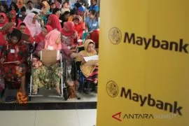 Maybank Gelar Aksi Bersihkan Masjid Raya Medan Antara News Sumatera Utara