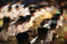 Pertunjukan Seribu Terbang