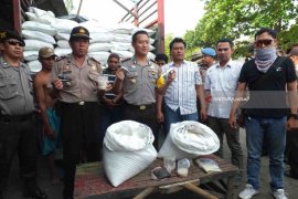 Penangkapan Sindikat Pencurian Gula