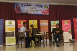 STISIPOL  P12 gelar kuliah umum Perguruan Tinggi Modern Era Industri 4.00
