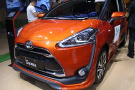 Toyota Sienta didiskon lebih dari Rp 30 juta di IIMS
