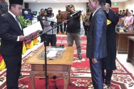 Anggota PAW DPRD Inhil dari Partai Nasdem, Muhaimin Resmi Dilantik