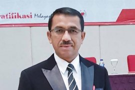 Pelaksanaan UNBK SMP di Padang hingga hari kedua berjalan lancar