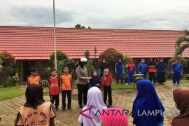 Perempuan indonesia bersyukur miliki kartini