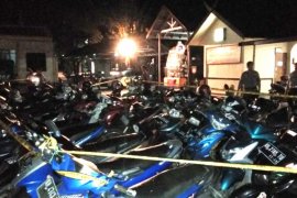 48 sepeda motor di arena judi dadu gurak disita Polisi